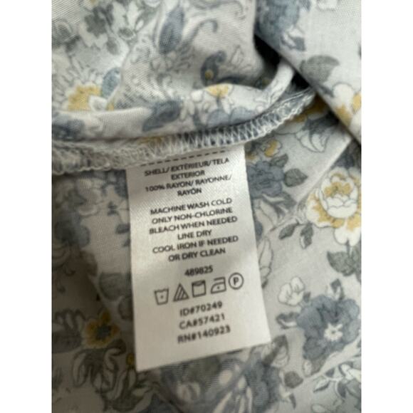 Loft Women's Size Small Floral Button Up Top GUC - Picture 2 of 10